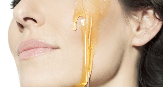 THE COSMETIC BENEFITS OF MANUKA HONEY