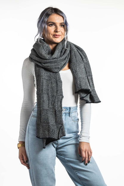 Koru Knitwear - Wrap KO554 JACQUARD WRAP