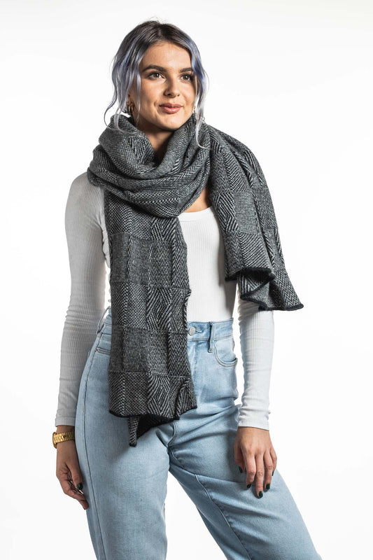 Koru Knitwear - Wrap KO554 JACQUARD WRAP